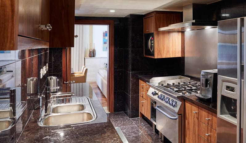 One and Only Cape Town - Island Family Suite Kitchen